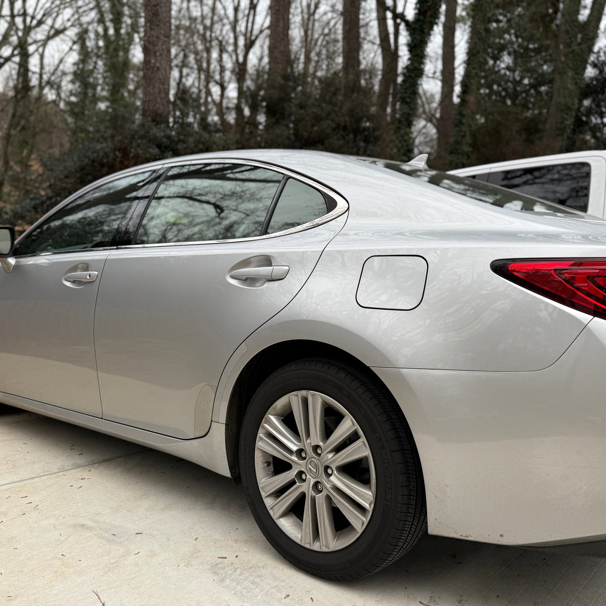 Lexus ES paint before Daddy-O paint sealant