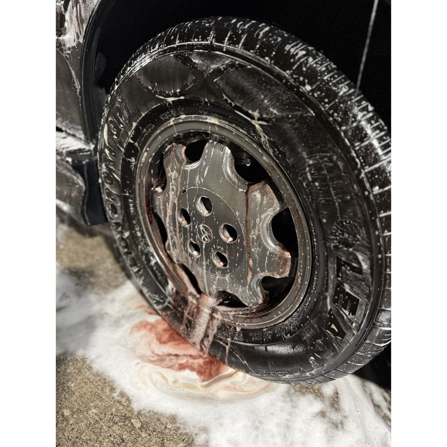 Cool Guy - Wheel Cleaner